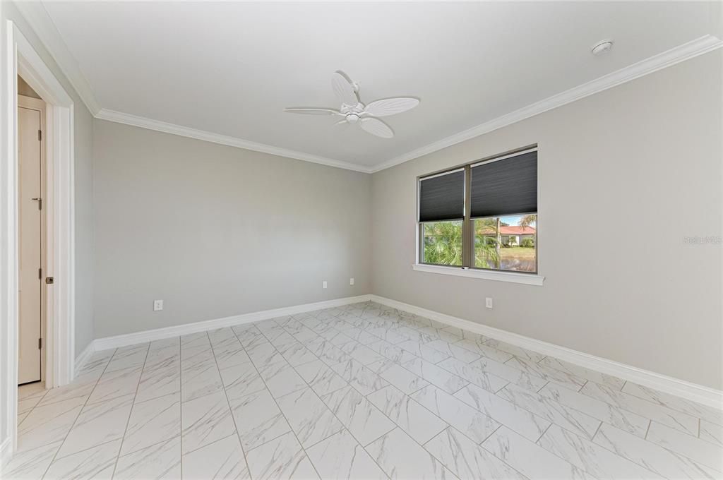 For Sale: $449,900 (3 beds, 2 baths, 1614 Square Feet)