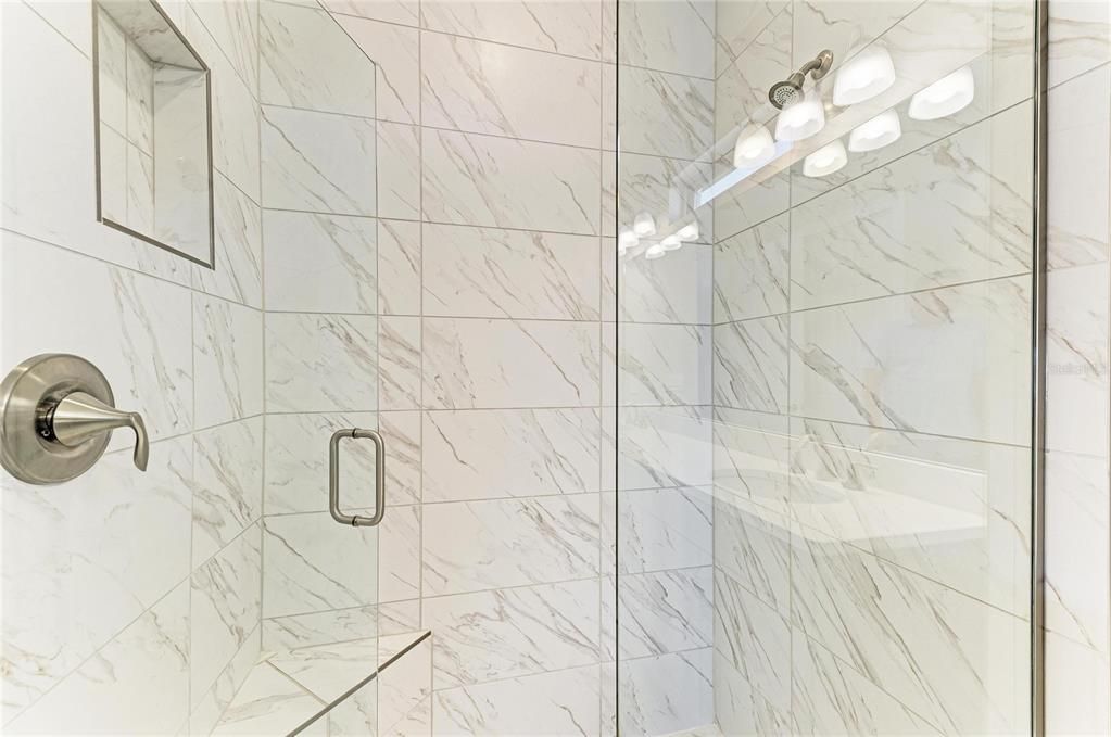 For Sale: $449,900 (3 beds, 2 baths, 1614 Square Feet)