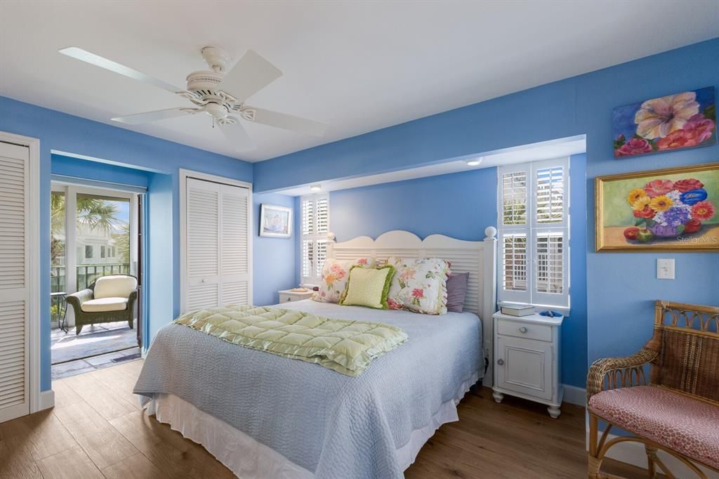 待售: $1,850,000 (3 贝兹, 3 浴室, 1540 平方英尺)