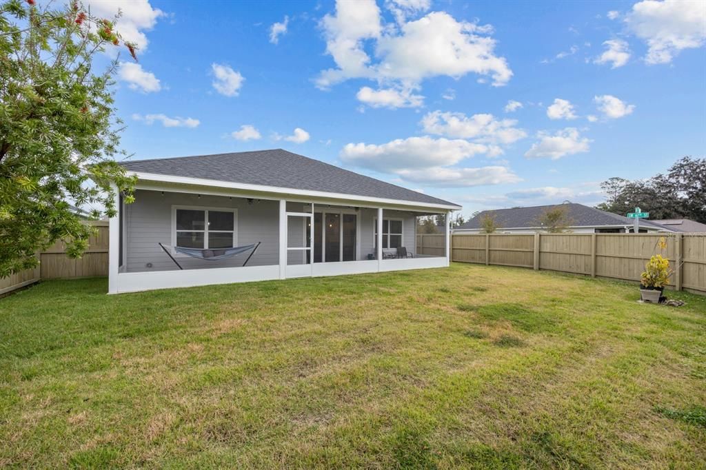 For Sale: $399,999 (4 beds, 2 baths, 1810 Square Feet)