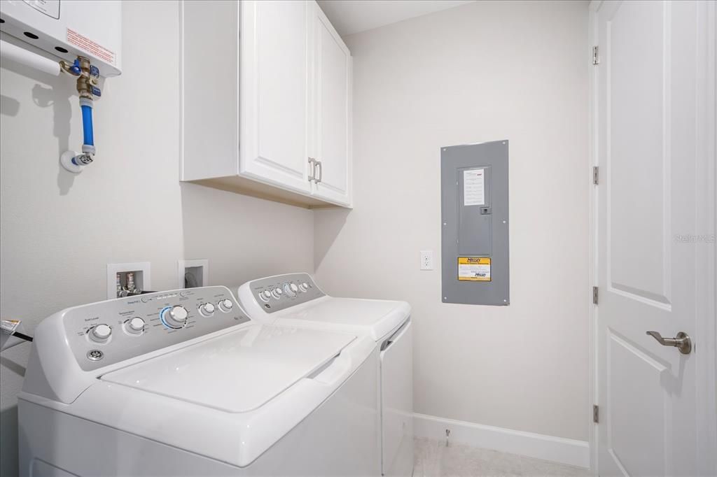 For Sale: $1,225,000 (4 beds, 3 baths, 1980 Square Feet)