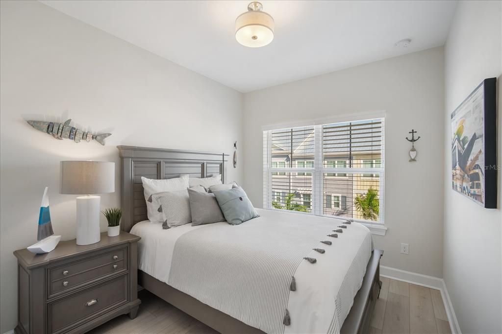 For Sale: $1,225,000 (4 beds, 3 baths, 1980 Square Feet)