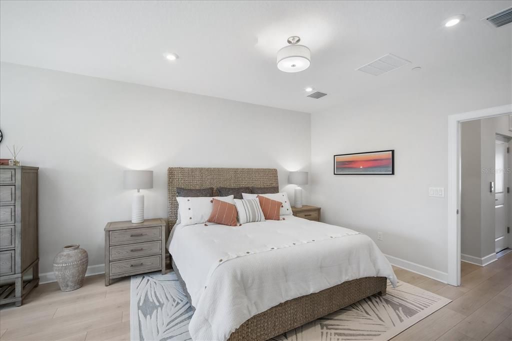 For Sale: $1,225,000 (4 beds, 3 baths, 1980 Square Feet)