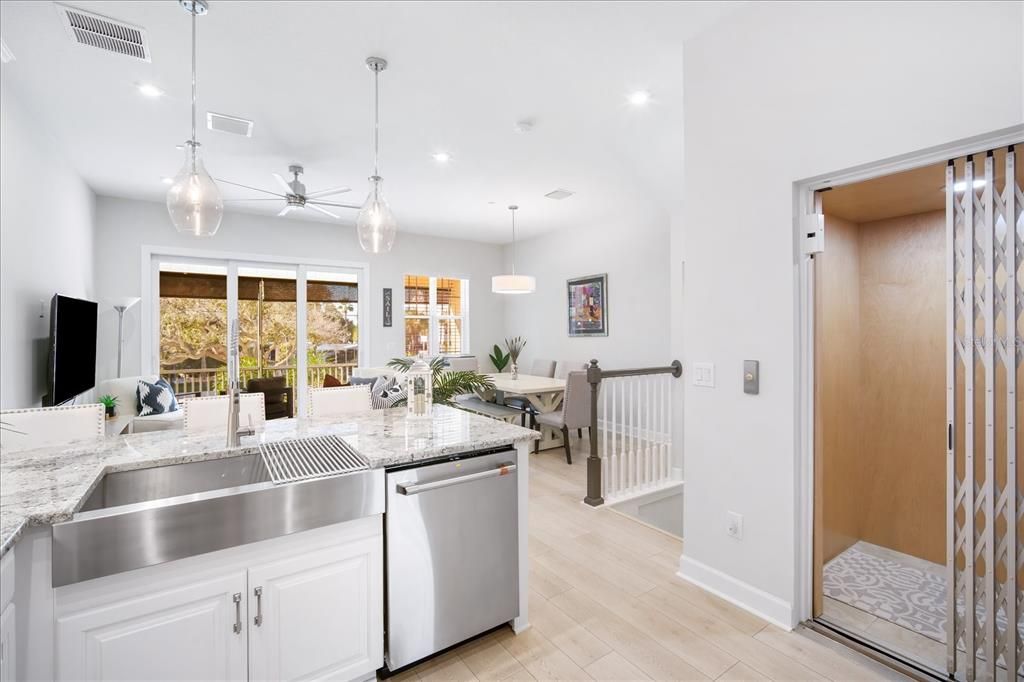 For Sale: $1,225,000 (4 beds, 3 baths, 1980 Square Feet)