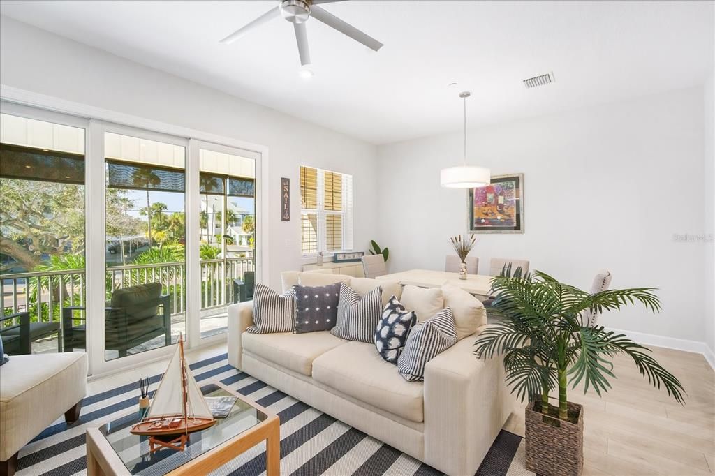 For Sale: $1,225,000 (4 beds, 3 baths, 1980 Square Feet)