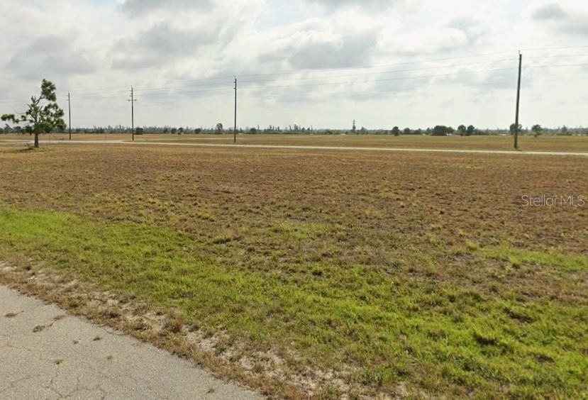 На продажу: $120,000 (1.06 acres)