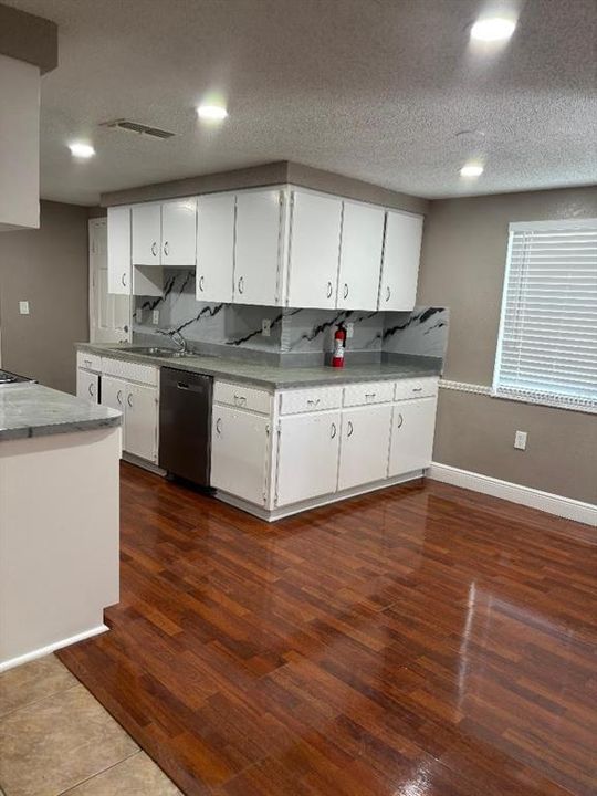 En Renta: $2,300 (3 camas, 1 baños, 1155 Pies cuadrados)