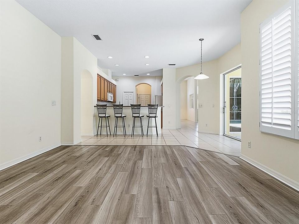 For Sale: $400,000 (3 beds, 2 baths, 2108 Square Feet)