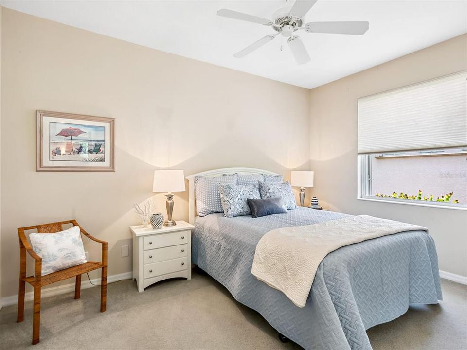 Activo con contrato: $867,000 (3 camas, 2 baños, 2483 Pies cuadrados)