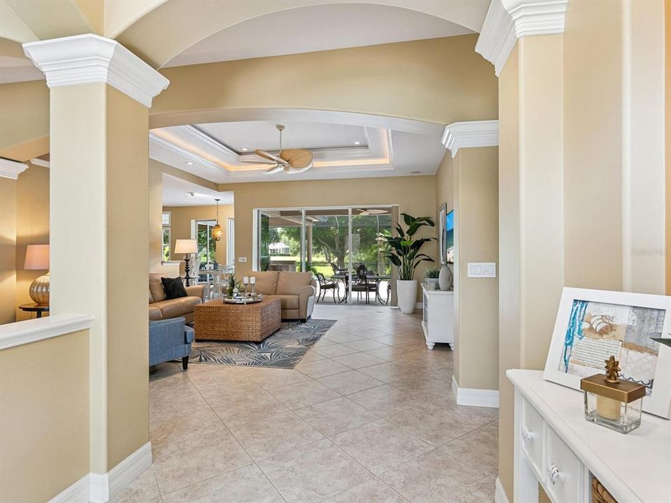 Activo con contrato: $867,000 (3 camas, 2 baños, 2483 Pies cuadrados)