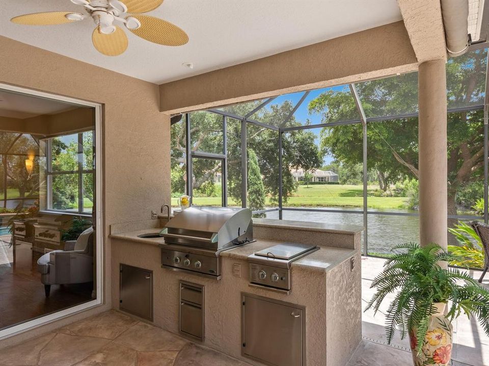 Activo con contrato: $867,000 (3 camas, 2 baños, 2483 Pies cuadrados)