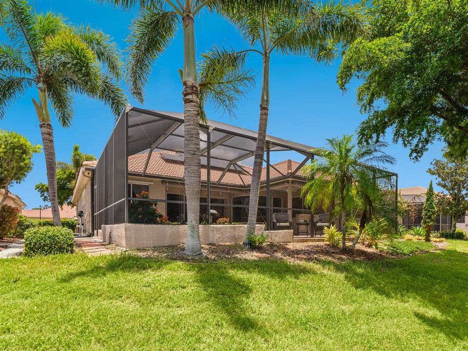 Activo con contrato: $867,000 (3 camas, 2 baños, 2483 Pies cuadrados)