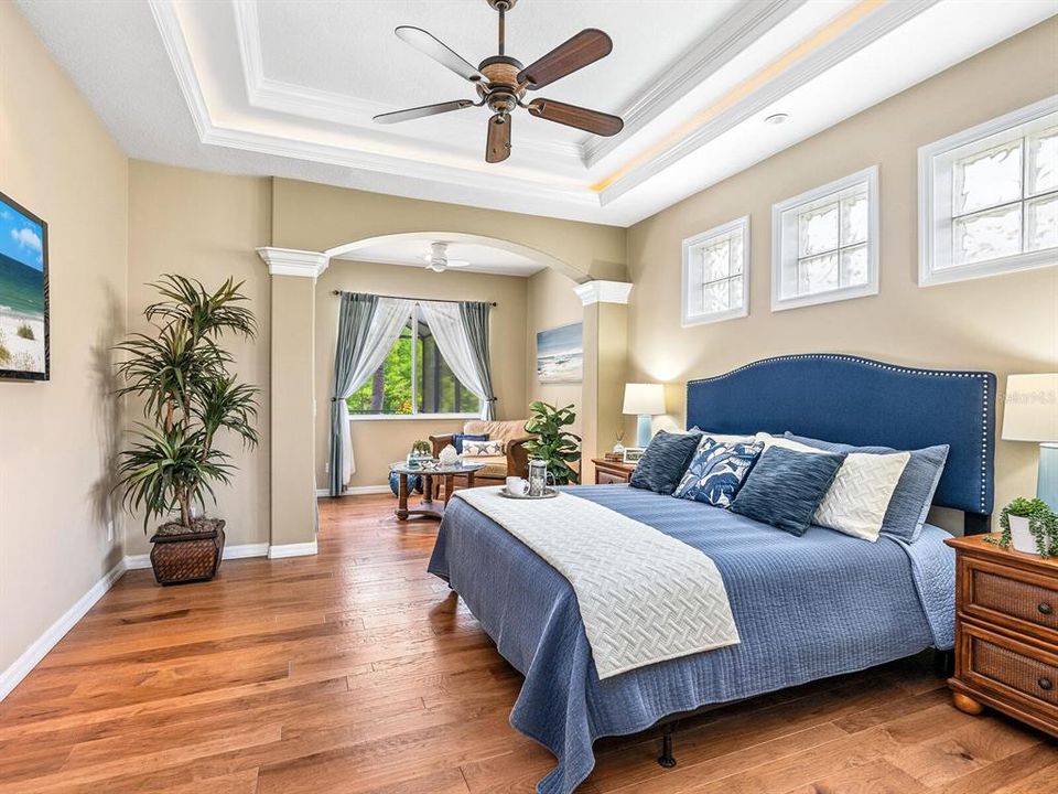 Activo con contrato: $867,000 (3 camas, 2 baños, 2483 Pies cuadrados)