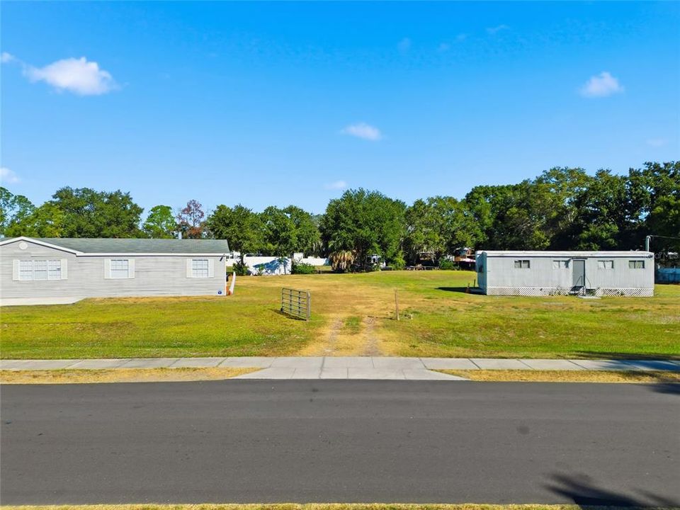 待售: $1,200,000 (4 贝兹, 2 浴室, 2232 平方英尺)