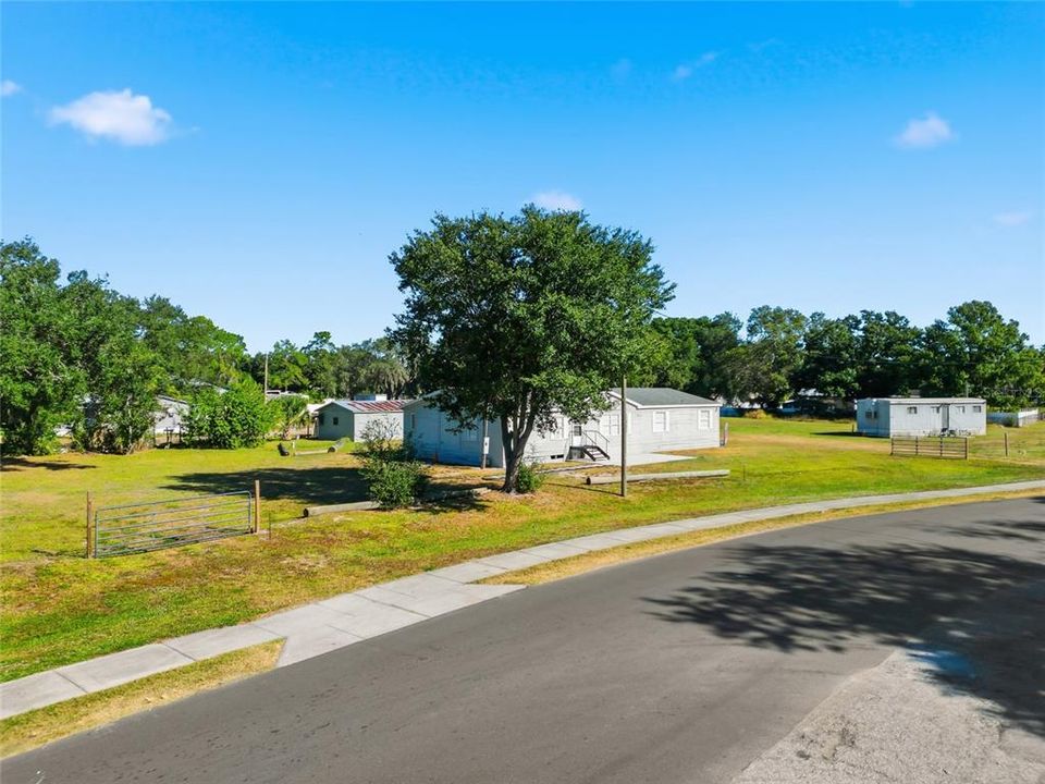 待售: $1,200,000 (4 贝兹, 2 浴室, 2232 平方英尺)