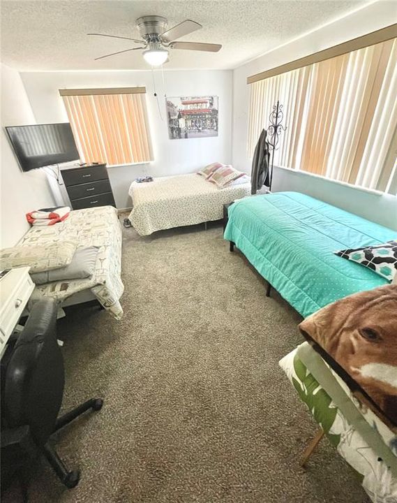 For Sale: $180,000 (2 beds, 2 baths, 1288 Square Feet)