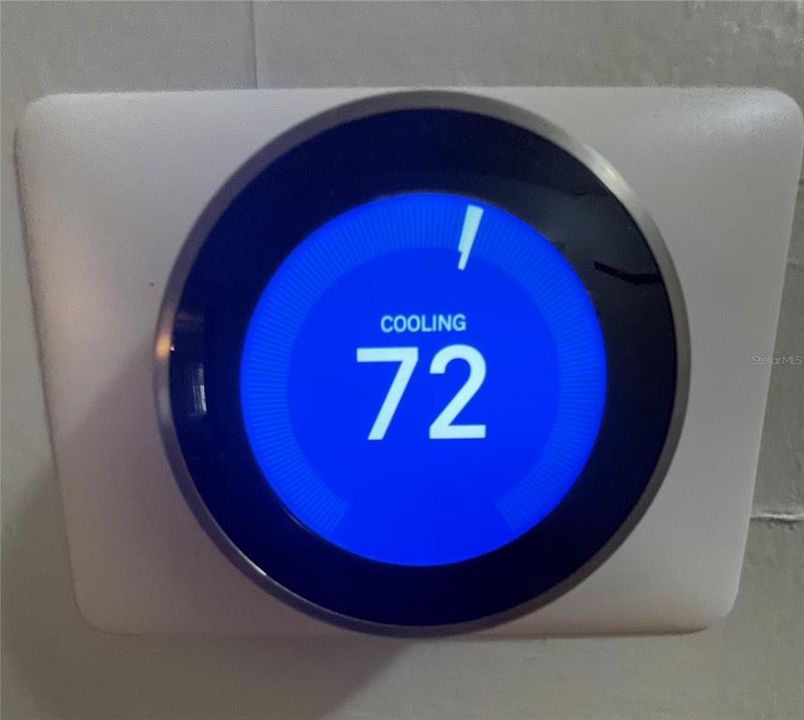 For Sale: $180,000 (2 beds, 2 baths, 1288 Square Feet)