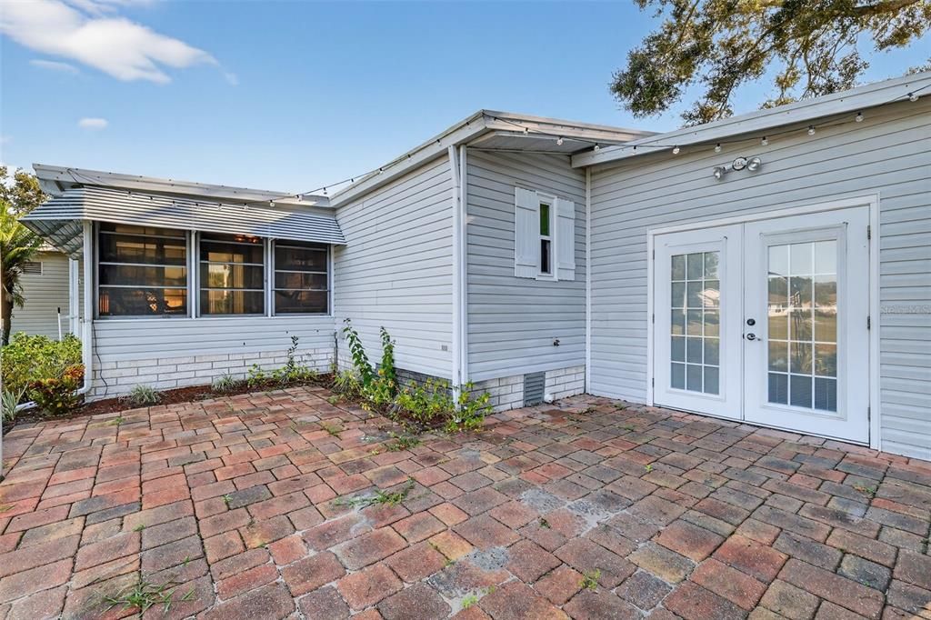 Activo con contrato: $176,900 (2 camas, 2 baños, 1224 Pies cuadrados)