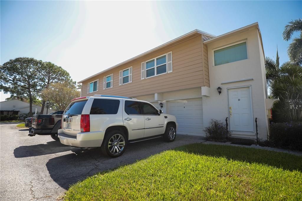 En Venta: $229,900 (2 camas, 2 baños, 1180 Pies cuadrados)