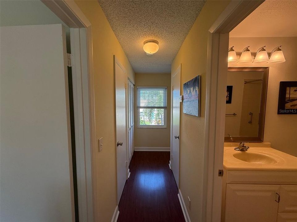 En Venta: $229,900 (2 camas, 2 baños, 1180 Pies cuadrados)