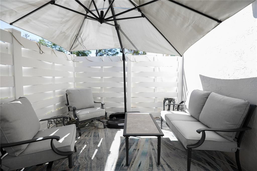 En Venta: $229,900 (2 camas, 2 baños, 1180 Pies cuadrados)