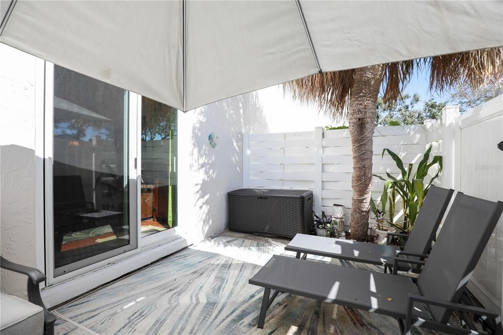 En Venta: $229,900 (2 camas, 2 baños, 1180 Pies cuadrados)