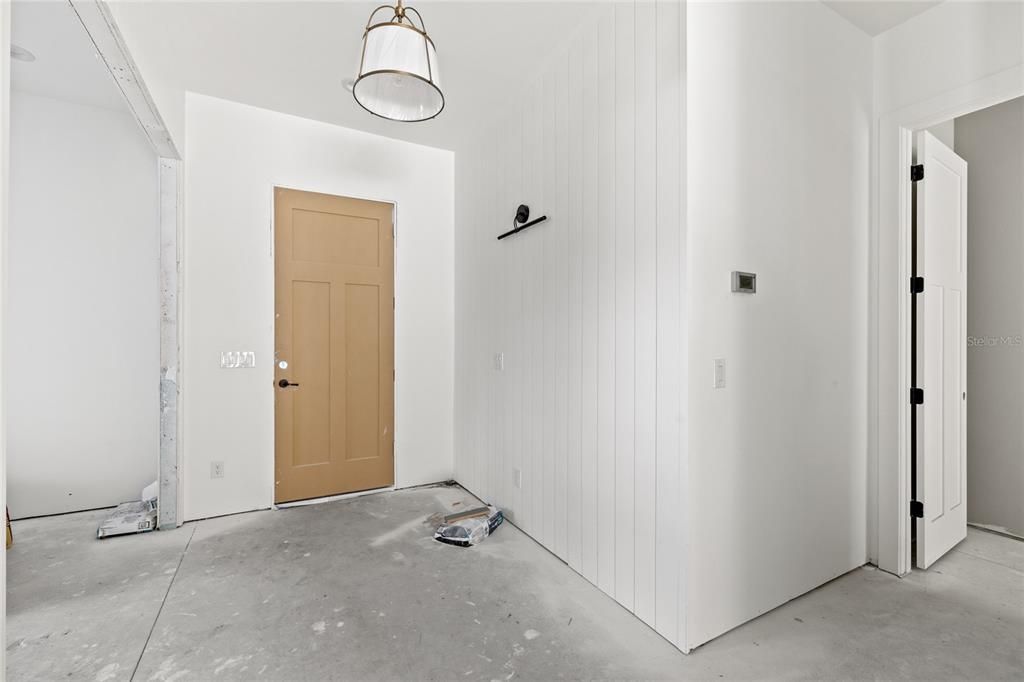 For Sale: $1,700,000 (4 beds, 3 baths, 4171 Square Feet)