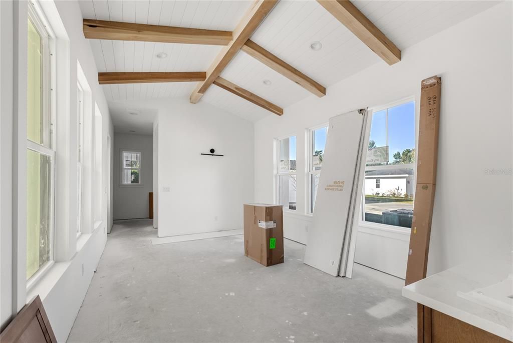 For Sale: $1,700,000 (4 beds, 3 baths, 4171 Square Feet)