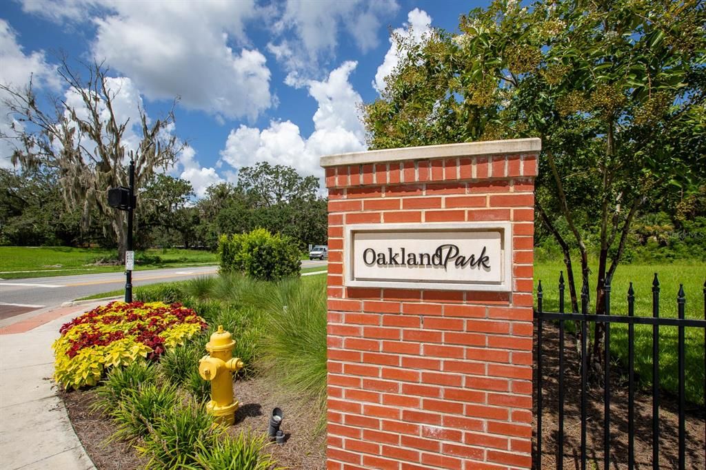 For Sale: $1,700,000 (4 beds, 3 baths, 4171 Square Feet)