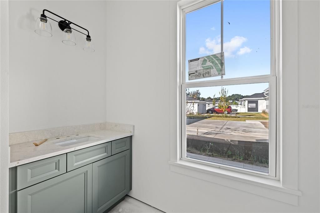 For Sale: $1,700,000 (4 beds, 3 baths, 4171 Square Feet)