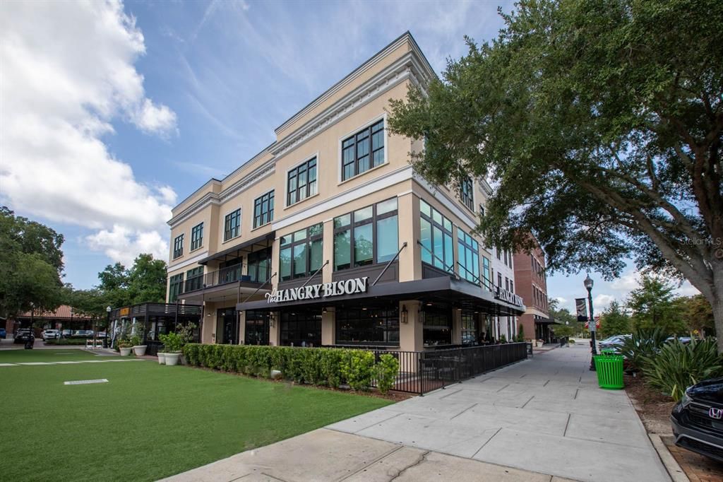 For Sale: $1,700,000 (4 beds, 3 baths, 4171 Square Feet)