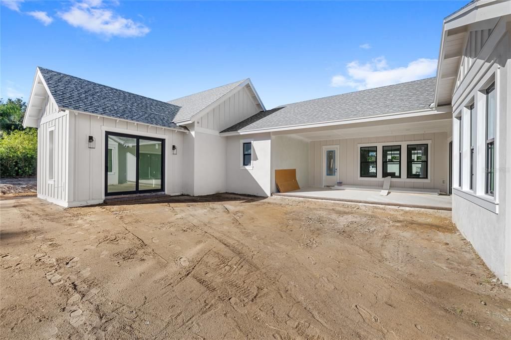 For Sale: $1,700,000 (4 beds, 3 baths, 4171 Square Feet)