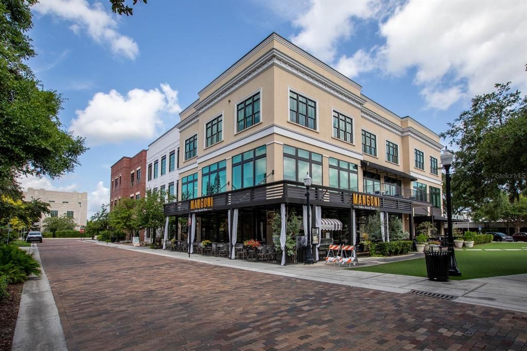 For Sale: $1,700,000 (4 beds, 3 baths, 4171 Square Feet)