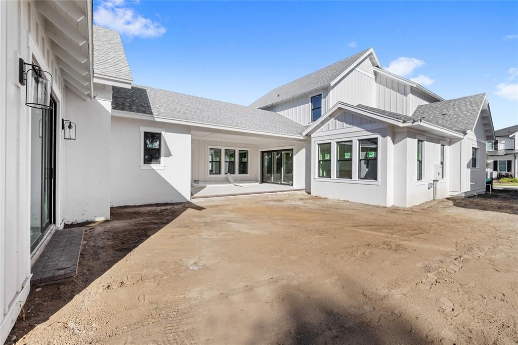 For Sale: $1,700,000 (4 beds, 3 baths, 4171 Square Feet)