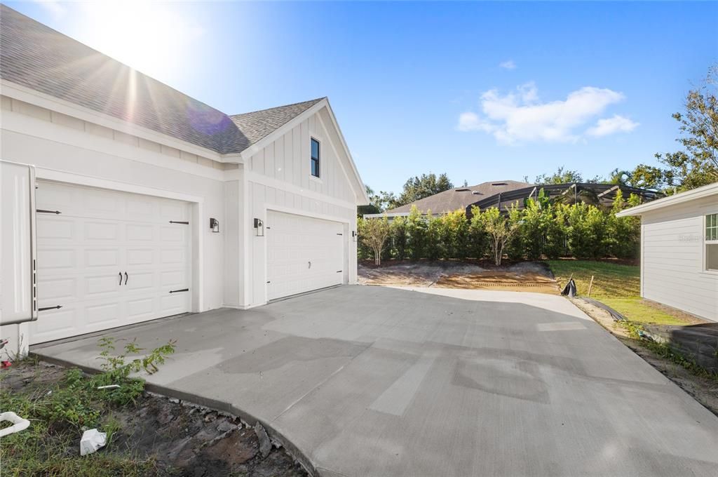 For Sale: $1,700,000 (4 beds, 3 baths, 4171 Square Feet)