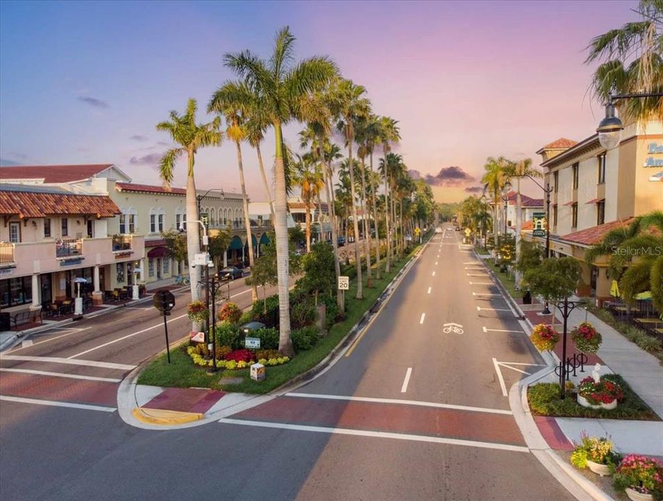 En Venta: $360,000 (2 camas, 2 baños, 927 Pies cuadrados)