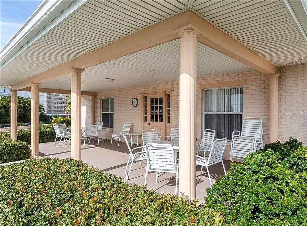 En Venta: $360,000 (2 camas, 2 baños, 927 Pies cuadrados)