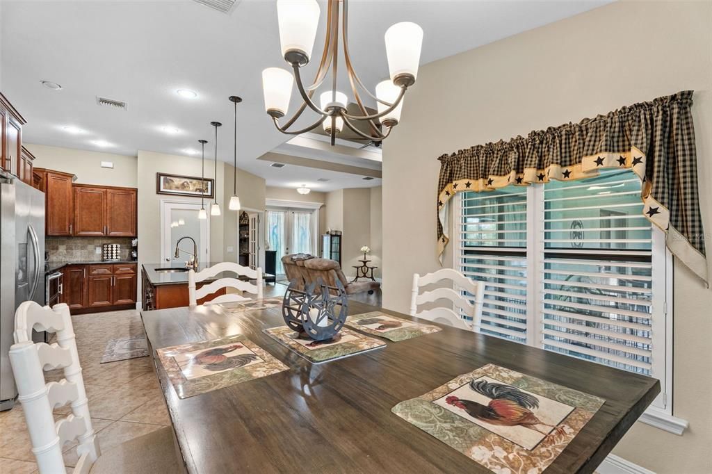 En Venta: $589,000 (3 camas, 2 baños, 1748 Pies cuadrados)