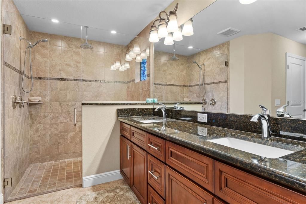 En Venta: $589,000 (3 camas, 2 baños, 1748 Pies cuadrados)