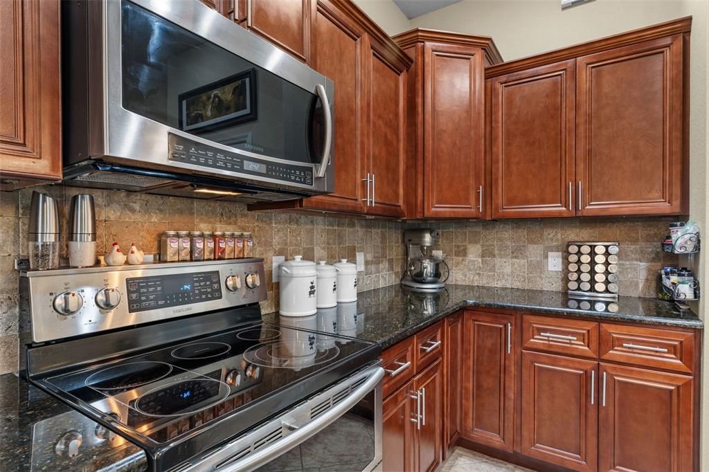 En Venta: $589,000 (3 camas, 2 baños, 1748 Pies cuadrados)