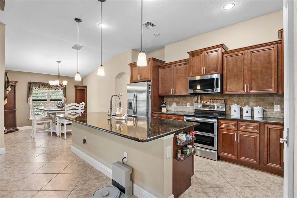 En Venta: $589,000 (3 camas, 2 baños, 1748 Pies cuadrados)