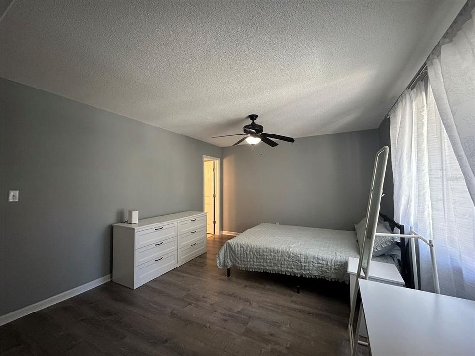 En Renta: $1,399 (2 camas, 2 baños, 900 Pies cuadrados)