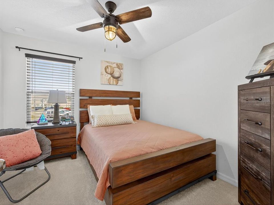 For Sale: $267,900 (3 beds, 2 baths, 1606 Square Feet)