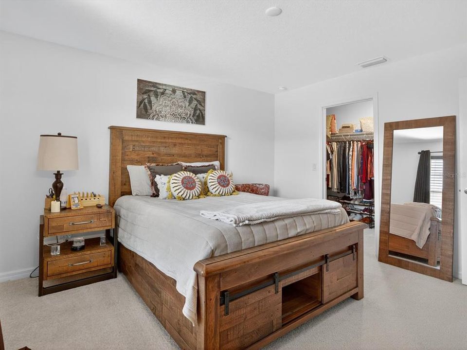 For Sale: $267,900 (3 beds, 2 baths, 1606 Square Feet)