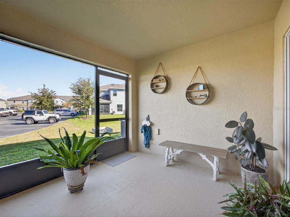 For Sale: $267,900 (3 beds, 2 baths, 1606 Square Feet)