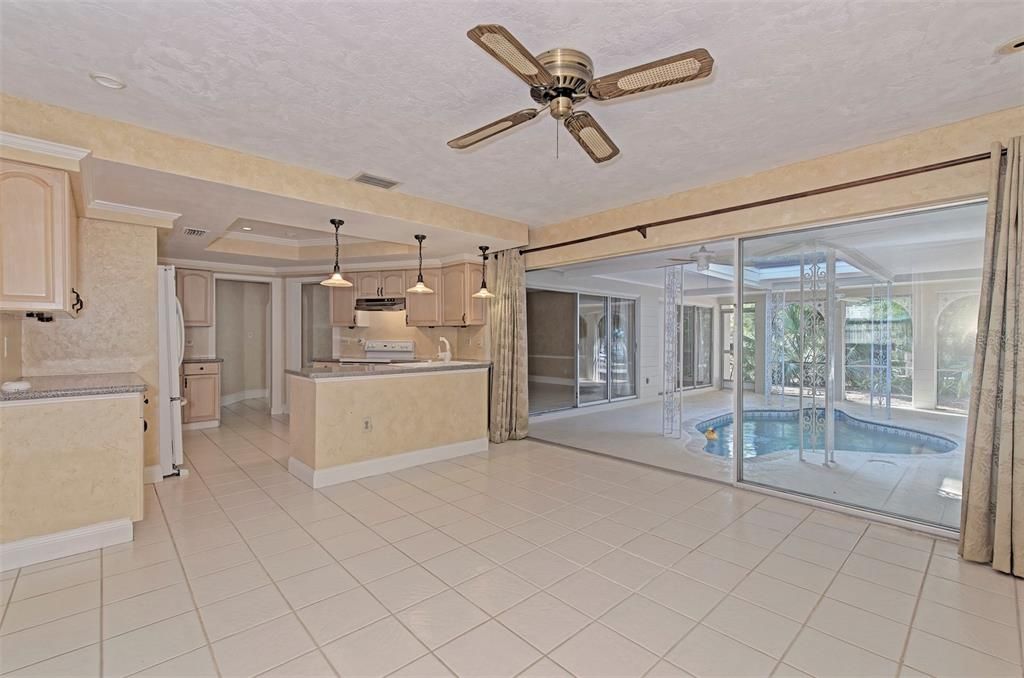 В аренду: $3,000 (3 спален, 3 ванн, 1743 Квадратных фут)