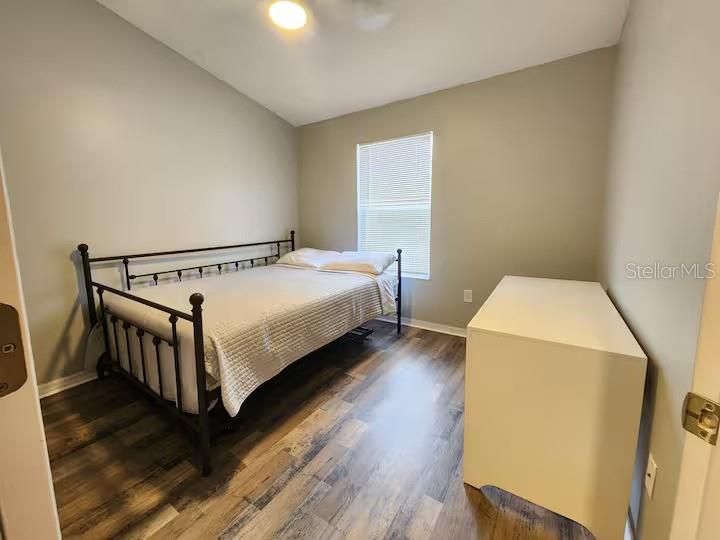 待售: $249,990 (3 贝兹, 2 浴室, 1306 平方英尺)