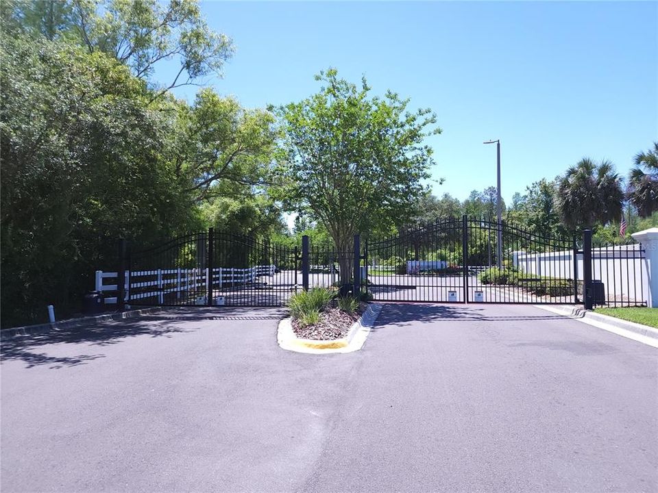 待售: $249,990 (3 贝兹, 2 浴室, 1306 平方英尺)