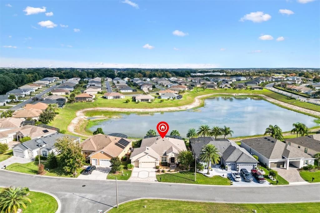 合同活跃: $649,000 (3 贝兹, 3 浴室, 2771 平方英尺)