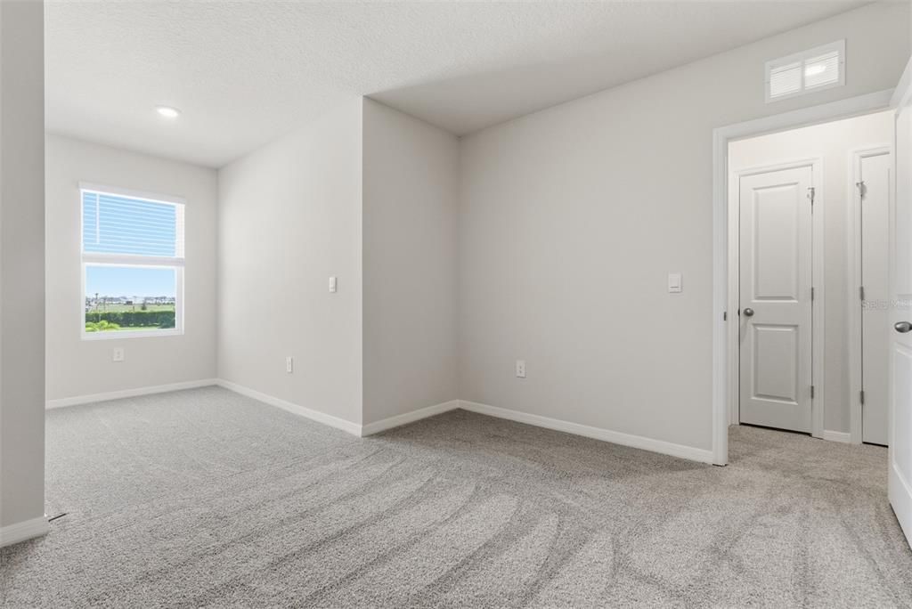 For Sale: $344,900 (3 beds, 2 baths, 1673 Square Feet)